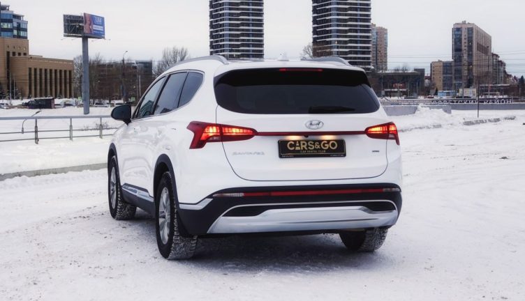 Hyundai Santa-Fe 4WD