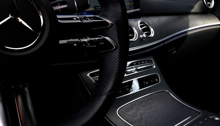 Mercedes-Benz E220 D 4MATIC