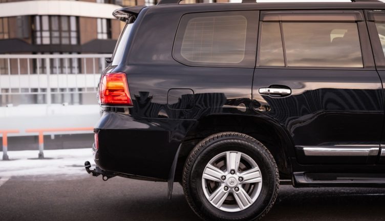 Toyota Land Cruiser 200 4WD