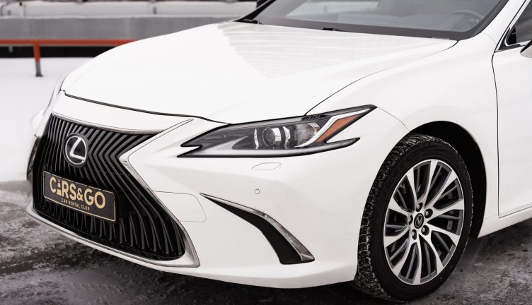 Lexus ES250