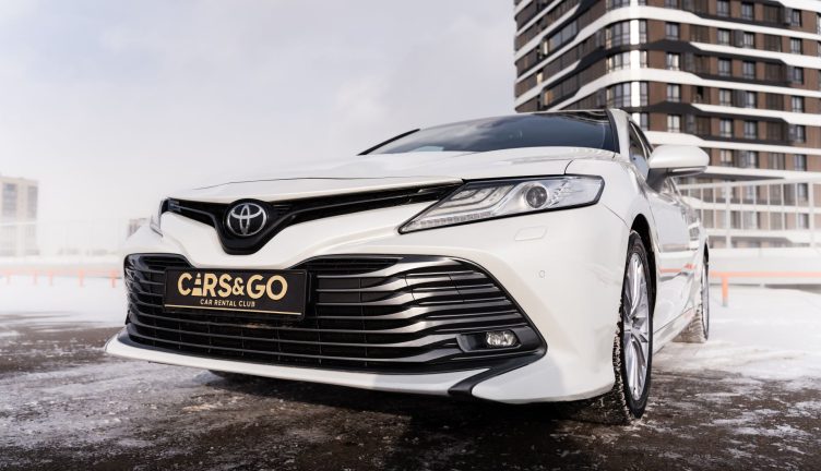 Toyota Camry 70