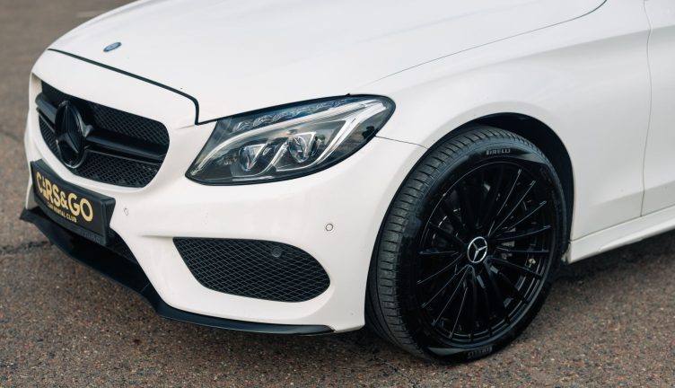 Mercedes-Benz C180