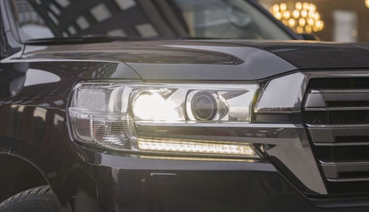 Toyota Land Cruiser 200